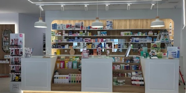 Mobiliario para farmacia  en Mejorada, Toledo